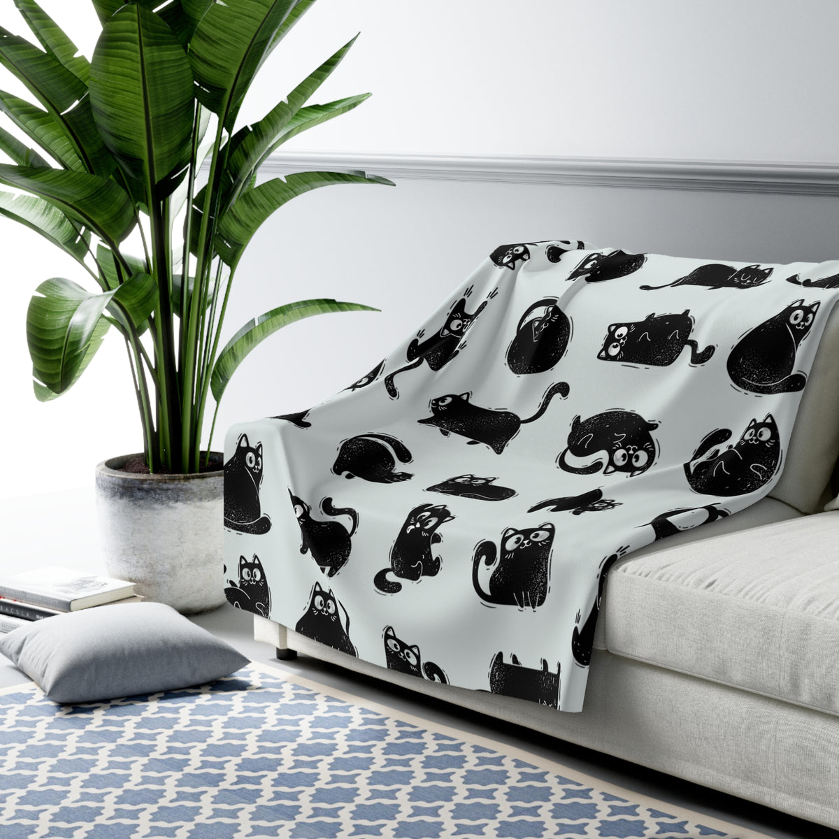 Niedliche Sherpa-Fleece-Decke mit schwarzem Katzenmuster
