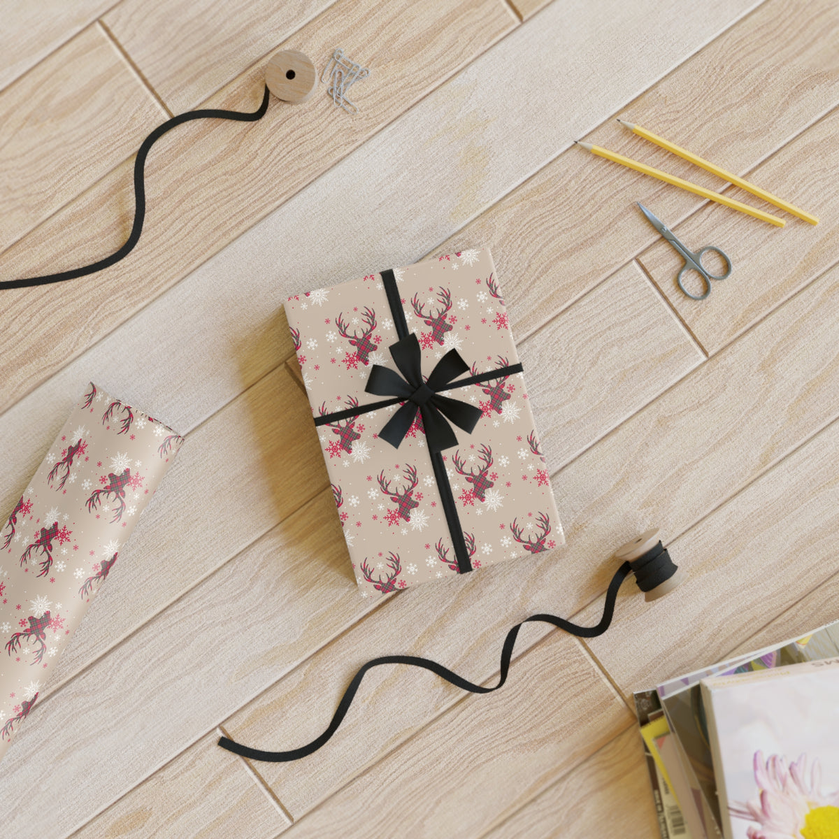 Reindeer Pattern Gift Wrapping Paper Roll — Vintage Beige Christmas Wrap